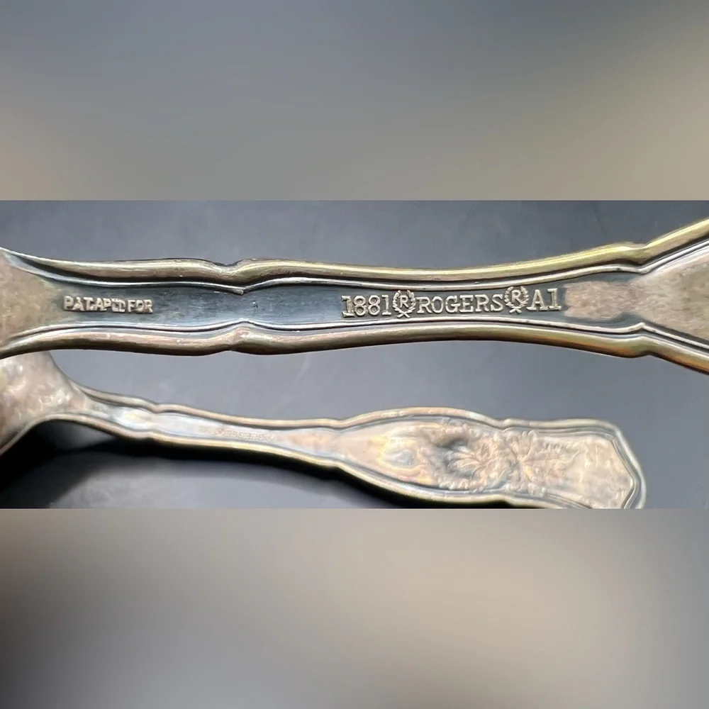 WM Rogers & Son‎ - Vintage Decorative Spoon, Set of 4